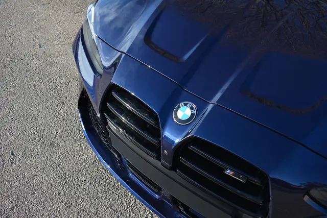 BMW M4 2025